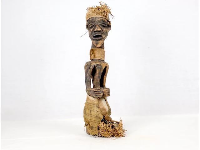 Nkondi voodoo beeld - afbeelding 1 van  7