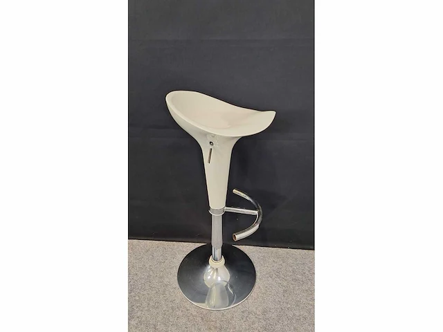 Nn - barkruk (4x) - afbeelding 5 van  5