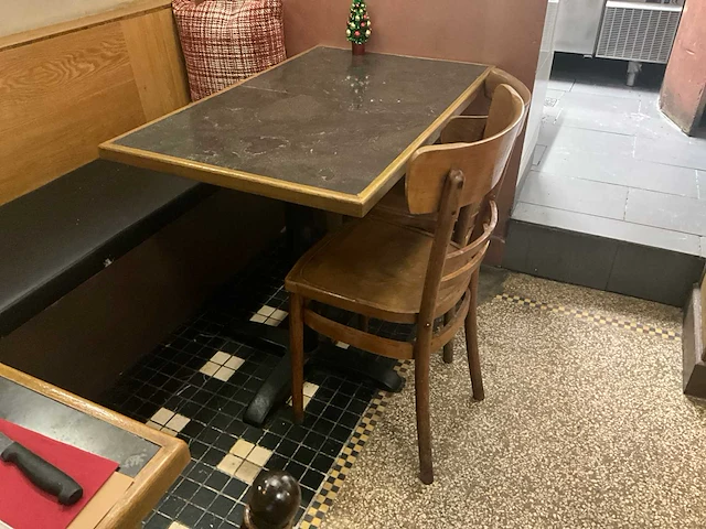 Nn bistrotafels en stoelen - afbeelding 5 van  14