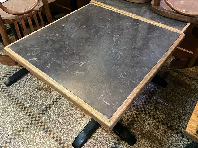 Nn bistrotafels en stoelen - afbeelding 7 van  14