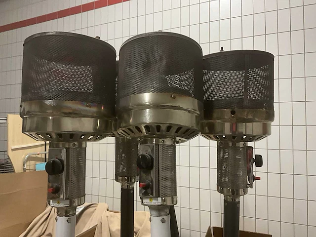 Nn diverse terrasverwarming (5x) - afbeelding 5 van  6