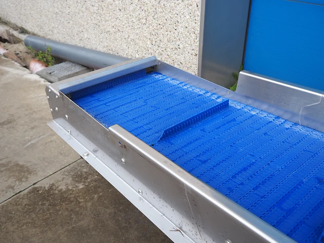 Nn elevating belt with dividers - afbeelding 6 van  10