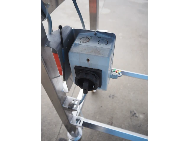 Nn elevating belt with dividers - afbeelding 10 van  10