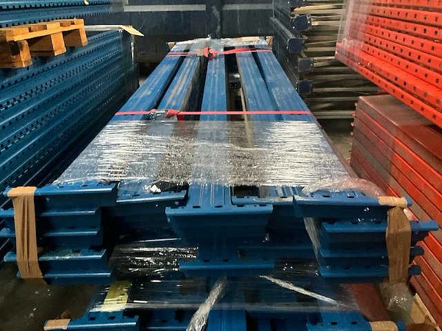 Nn gedemonteerde liggers palletstelling (25x) - afbeelding 4 van  4