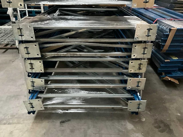 Nn gedemonteerde staanders palletstelling (10x) - afbeelding 4 van  5