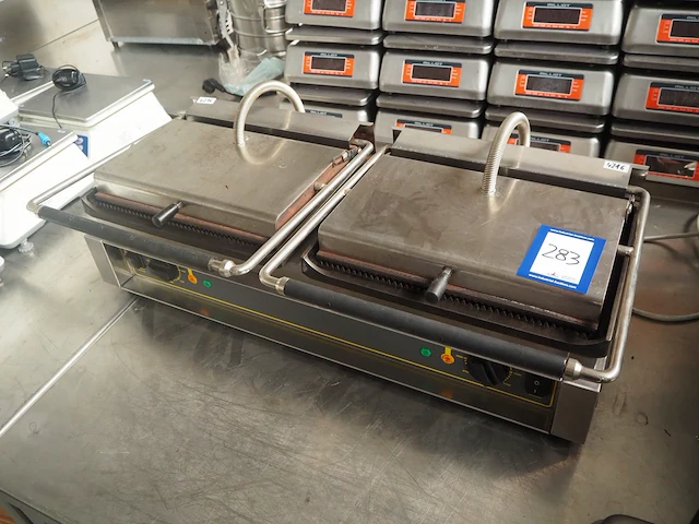 Nn grill - afbeelding 1 van  8