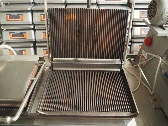 Nn grill - afbeelding 5 van  8