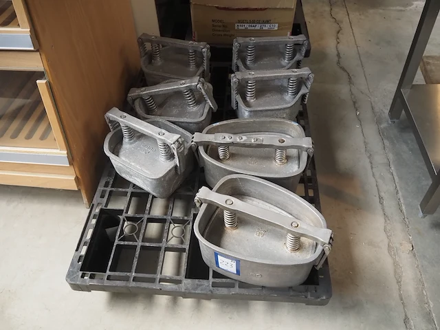 Nn ham moulds - afbeelding 1 van  6