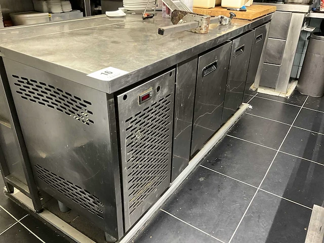 Nn koelwerkbank - afbeelding 1 van  6