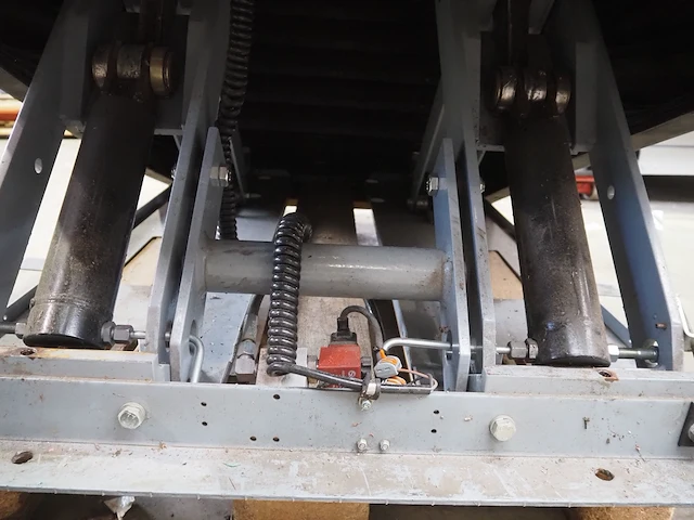 Nn lifting table - afbeelding 7 van  10