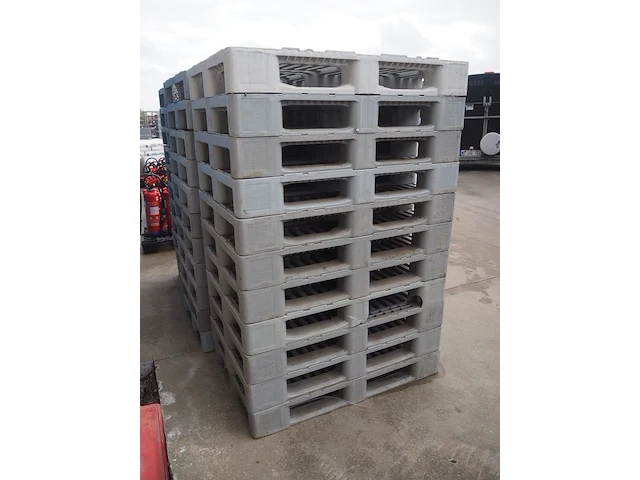 Nn pallets - afbeelding 3 van  5