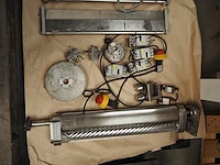 Nn parts for skinning machine - afbeelding 5 van  5