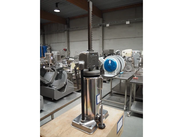 Nn piston filler - afbeelding 2 van  6