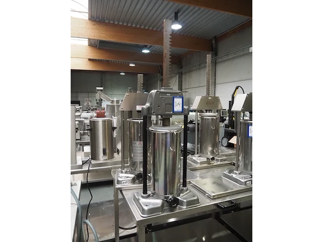 Nn piston filler - afbeelding 1 van  7