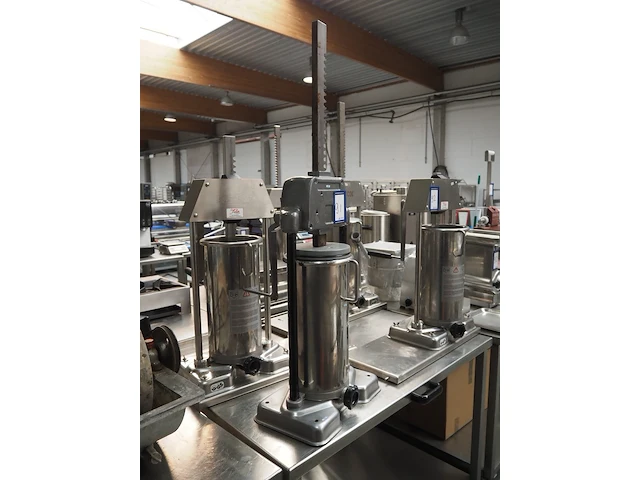 Nn piston filler - afbeelding 1 van  9