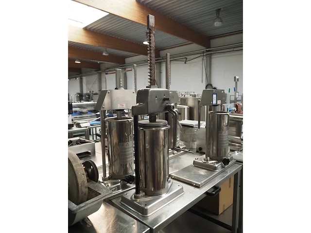 Nn piston filler - afbeelding 4 van  9