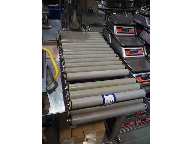 Nn roller conveyor - afbeelding 1 van  3