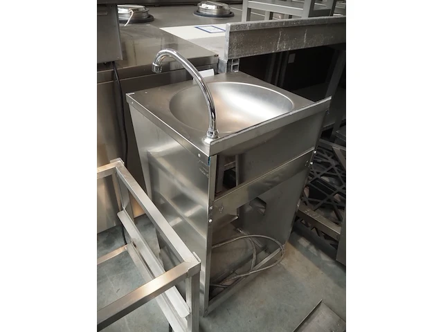 Nn sink - afbeelding 4 van  7