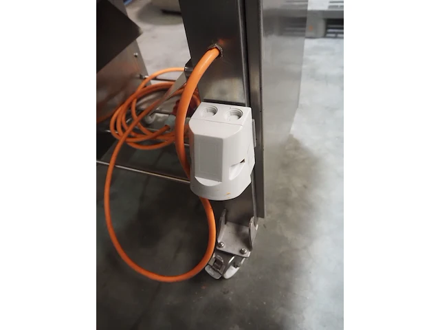 Nn skinning machine - afbeelding 2 van  10