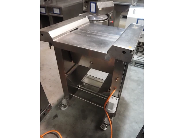 Nn skinning machine - afbeelding 4 van  10