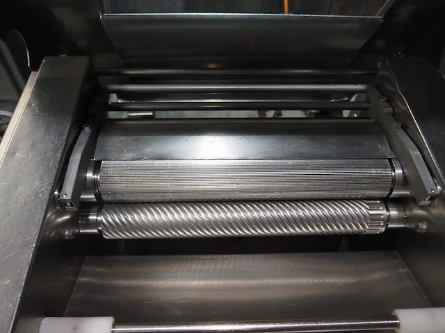Nn skinning machine - afbeelding 7 van  10