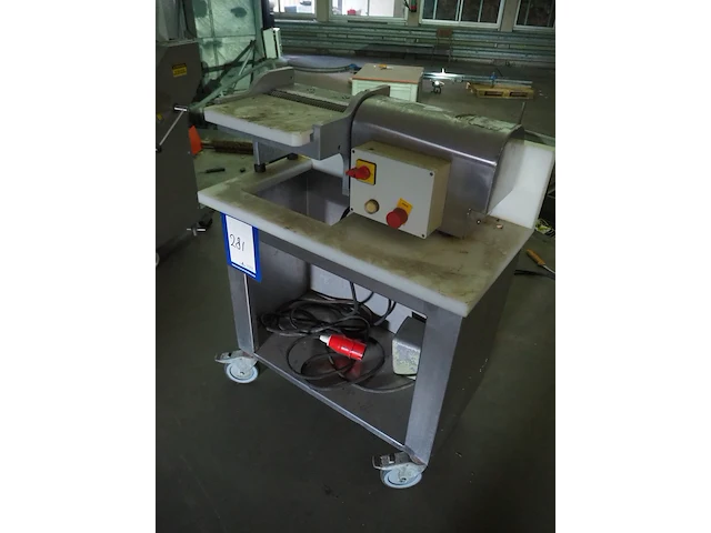 Nn skinning machine - afbeelding 2 van  9