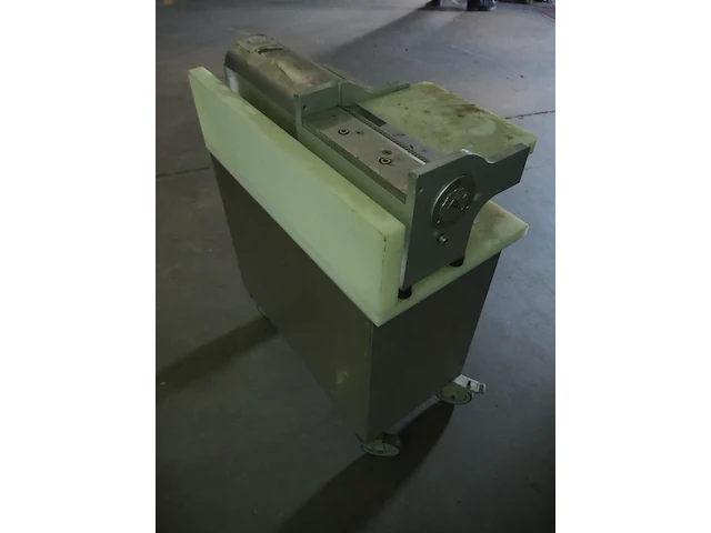 Nn skinning machine - afbeelding 4 van  9