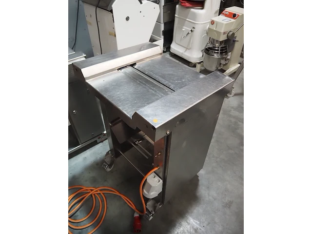 Nn skinning machine - afbeelding 3 van  8