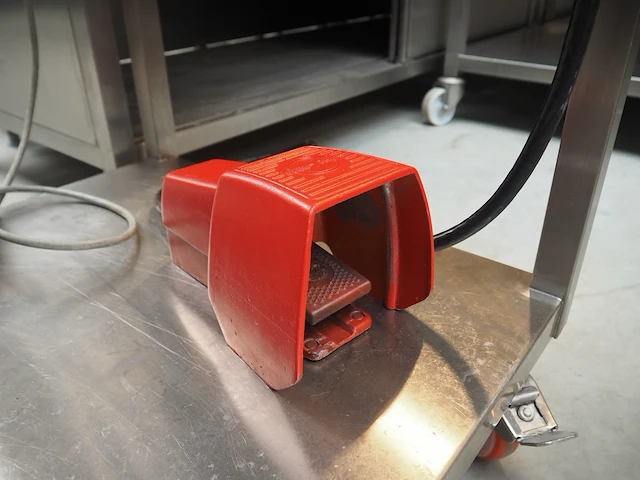 Nn skinning machine - afbeelding 8 van  8