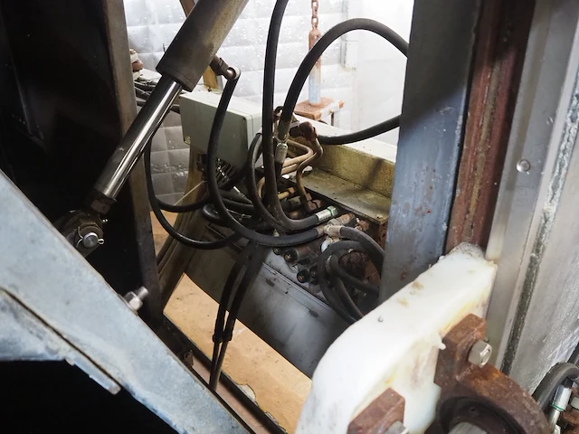 Nn slaughtering box - afbeelding 16 van  16