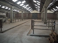 Nn stables - afbeelding 1 van  2