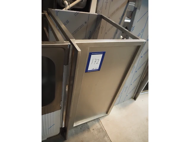 Nn table - afbeelding 2 van  4