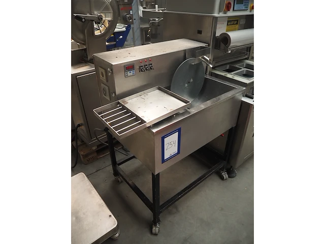 Nn tempering and moulding machine - afbeelding 2 van  7