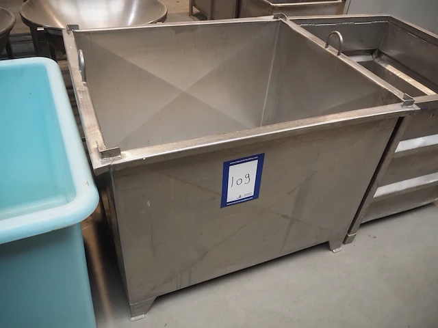 Nn tub - afbeelding 1 van  4