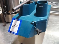 Nn vegetable slicer - afbeelding 2 van  8