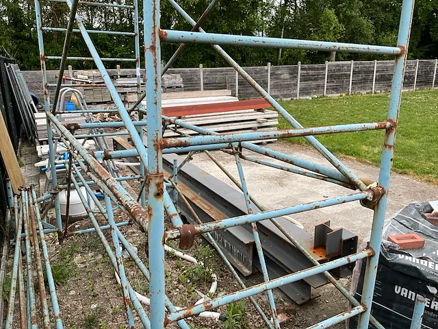 Nn verrijdbare bouwstelling - afbeelding 4 van  7
