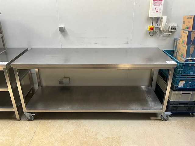 Nn verrijdbare rvs werktafel - afbeelding 2 van  4
