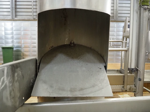 Nn waste funnel - afbeelding 4 van  4