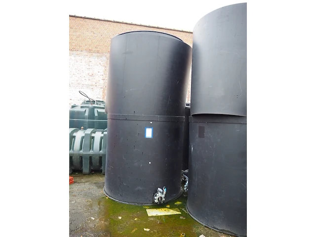 Nn water tank - afbeelding 1 van  3