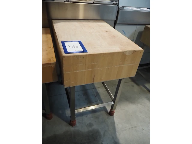 Nn wooden chop block - afbeelding 1 van  5