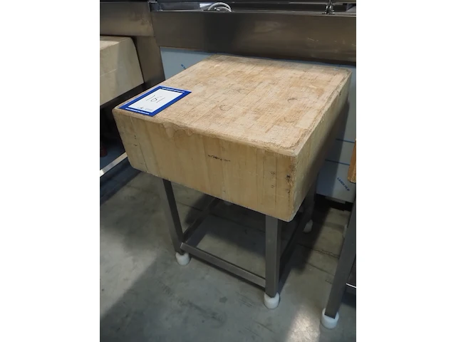Nn wooden chop block - afbeelding 2 van  5