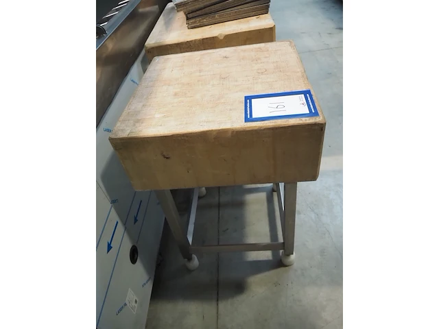 Nn wooden chop block - afbeelding 3 van  5