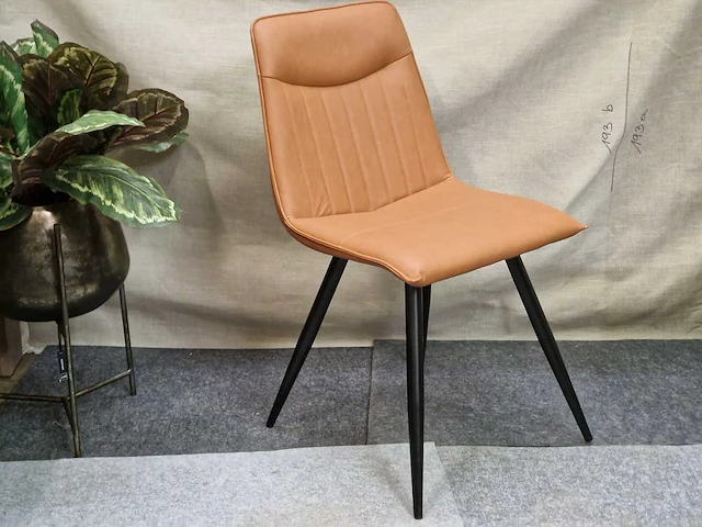 Noah cognac pu - dining chair (6x) - afbeelding 1 van  4