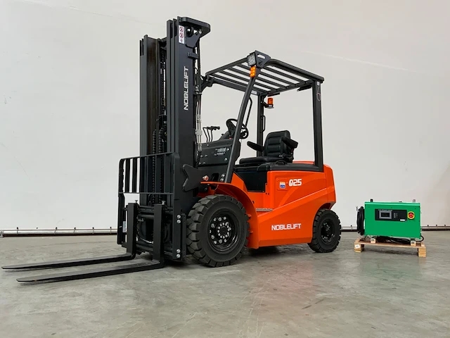Noblelift - fe4p25qc - 2.5t vorkheftruck triple mast 4.8m - afbeelding 17 van  22
