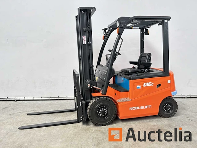 Noblelift fe4p16qc 2024 vorkheftruck 1.6t verstelbare lepels elektrisch - afbeelding 1 van  39