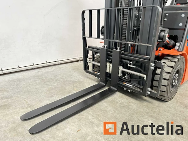 Noblelift fe4p16qc 2024 vorkheftruck 1.6t verstelbare lepels elektrisch - afbeelding 16 van  39