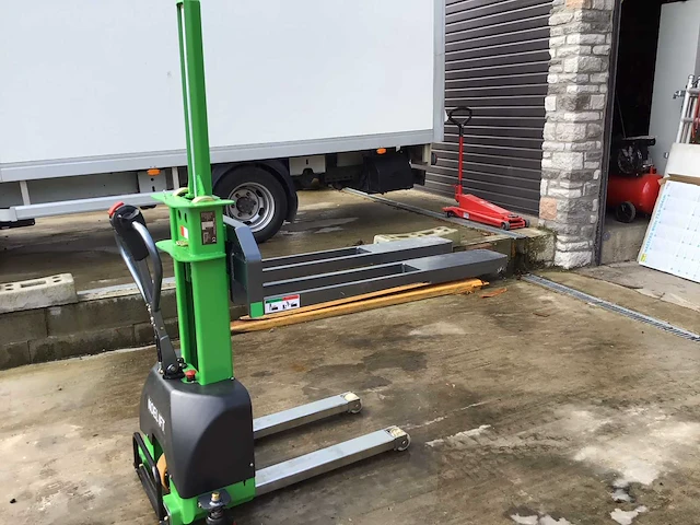 Noelift - 2024 - cdd1008 - meeneemheftruck - afbeelding 1 van  16