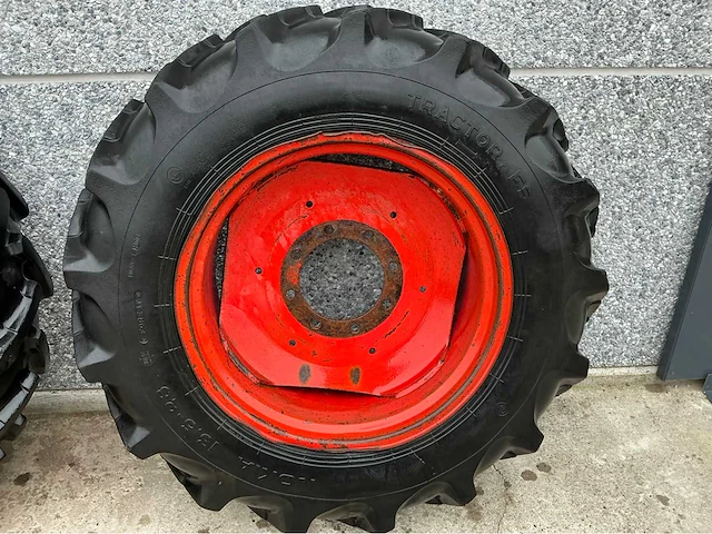 Nokia 13.6r28 tractor wielen - afbeelding 5 van  7