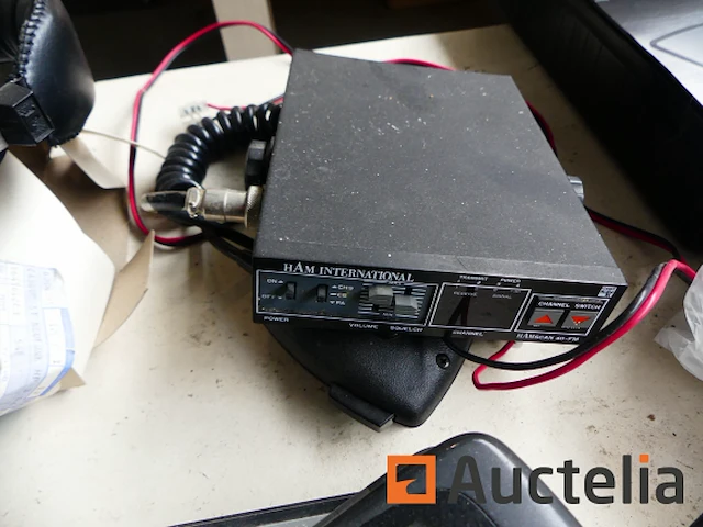 Nokia-telefoon, cassettespeler - afbeelding 1 van  6
