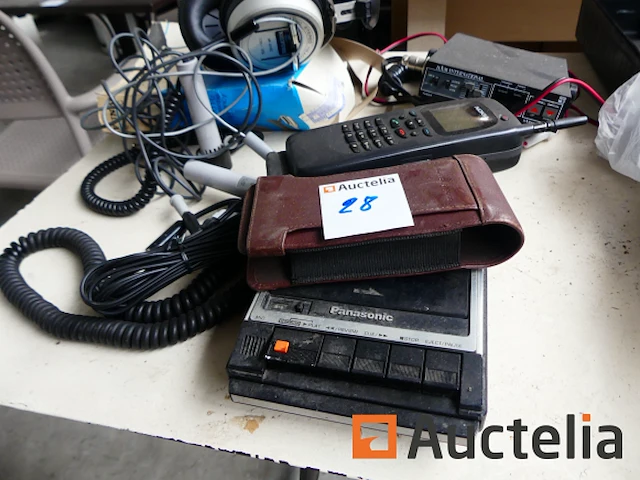 Nokia-telefoon, cassettespeler - afbeelding 3 van  6
